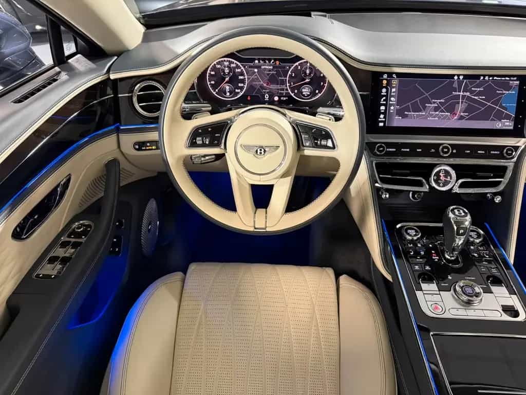 Bentley Flying Spur V8 Mansory, Carbon, Exclusive, Naim 01/2022-photo-19