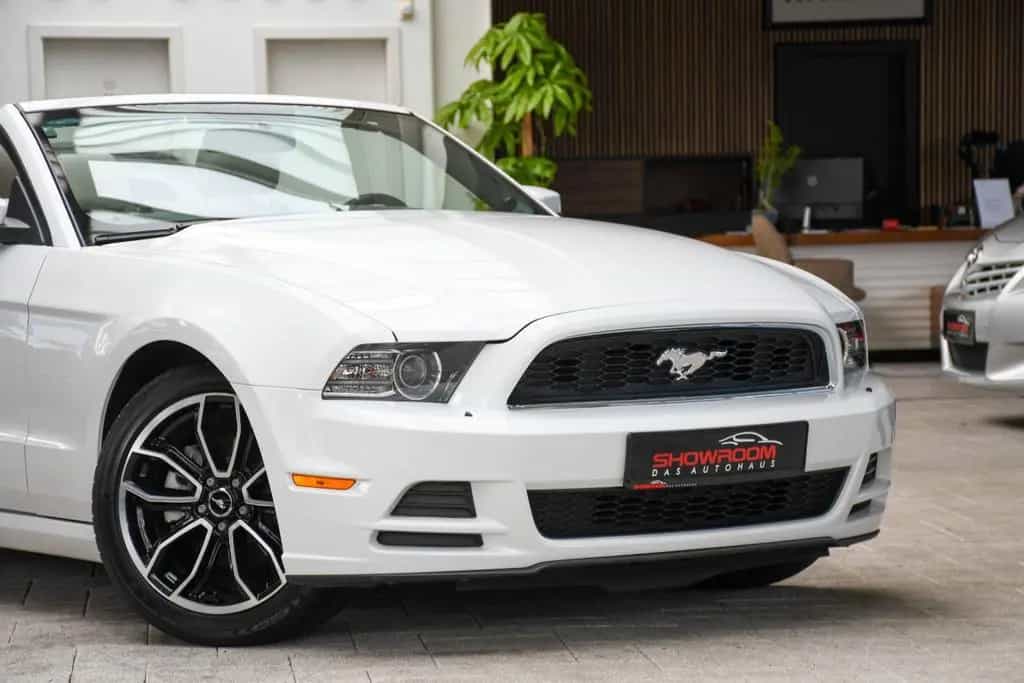 Ford Mustang 3.7L V6 Cyclone Aut. Xenon CarPlay Leder 07/2014-photo-23