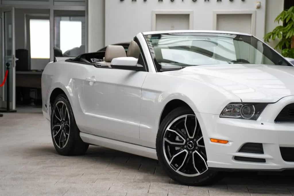 Ford Mustang 3.7L V6 Cyclone Aut. Xenon CarPlay Leder 07/2014-photo-24