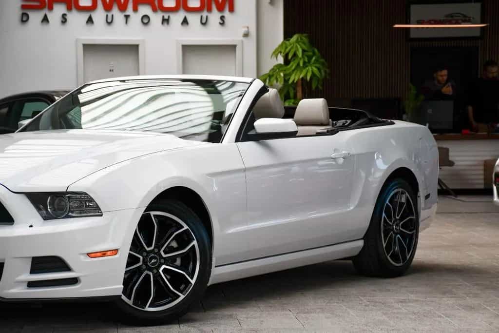 Ford Mustang 3.7L V6 Cyclone Aut. Xenon CarPlay Leder 07/2014-photo-34