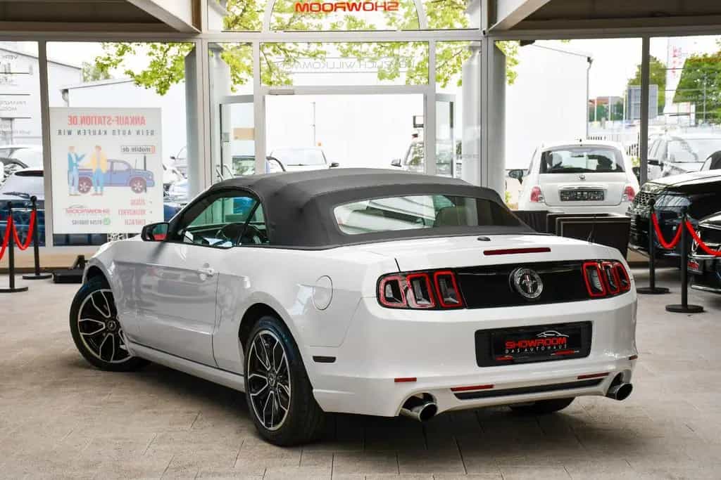 Ford Mustang 3.7L V6 Cyclone Aut. Xenon CarPlay Leder 07/2014-photo-7