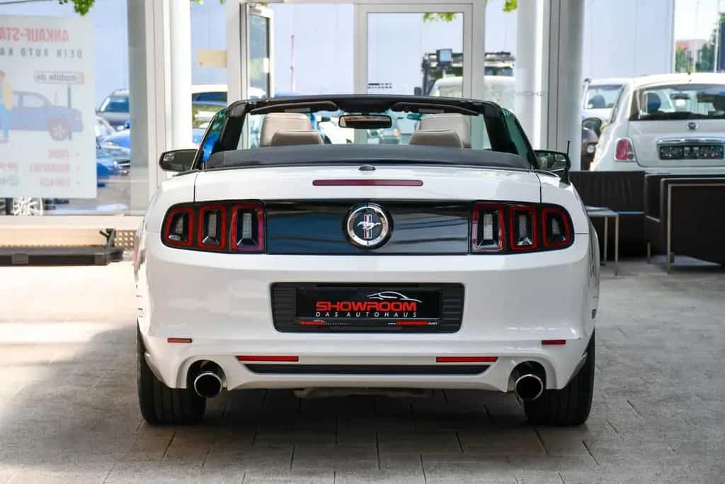 Ford Mustang 3.7L V6 Cyclone Aut. Xenon CarPlay Leder 07/2014-photo-9