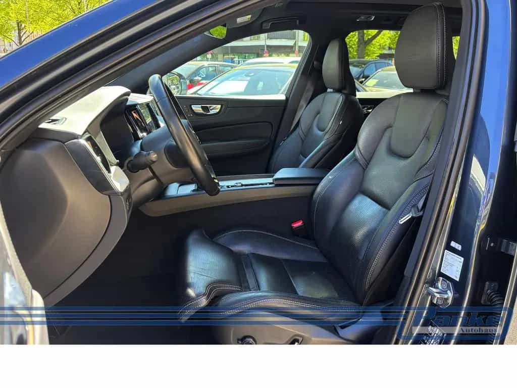 Volvo XC60 Inscription D4 2WD*Pano*HUD*H/K*AHK*StandH 07/2020-photo-12