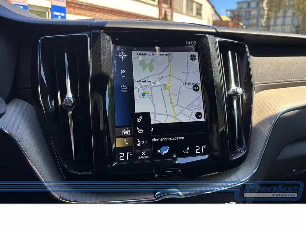 Volvo XC60 Inscription D4 2WD*Pano*HUD*H/K*AHK*StandH 07/2020-photo-15