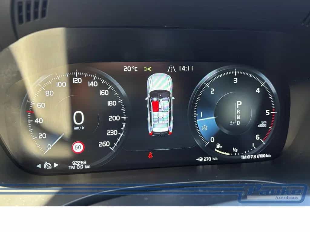 Volvo XC60 Inscription D4 2WD*Pano*HUD*H/K*AHK*StandH 07/2020-photo-4