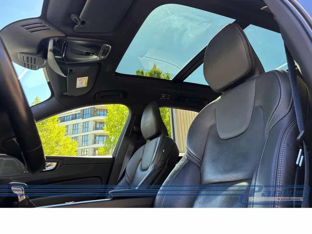 Volvo XC60 Inscription D4 2WD*Pano*HUD*H/K*AHK*StandH 07/2020-photo-7