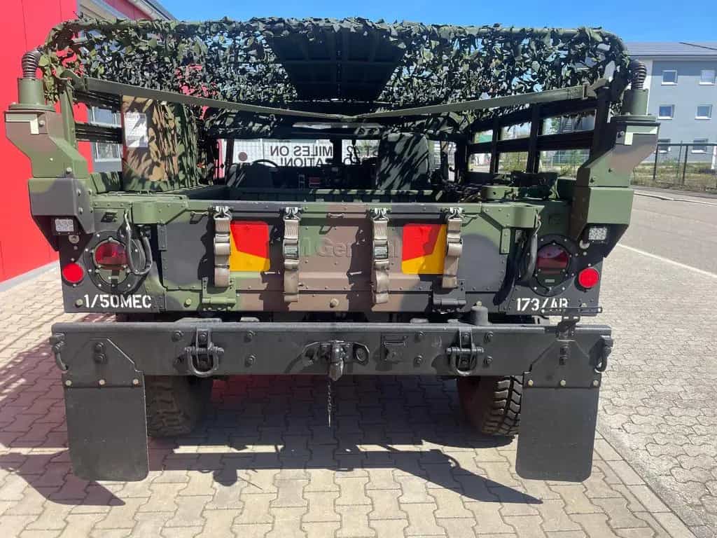 Hummer H1 Humvee M 988, wie neu, 3 Jahre Garantie 07/1988-photo-11
