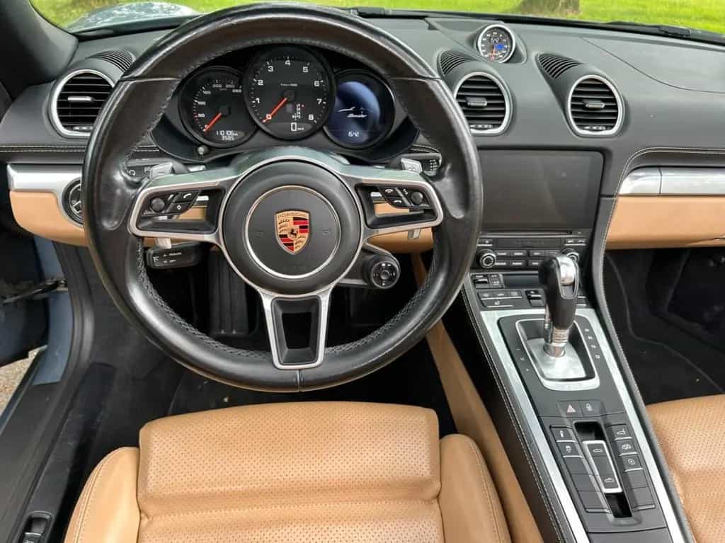 Porsche Boxster 04/2017-photo-2