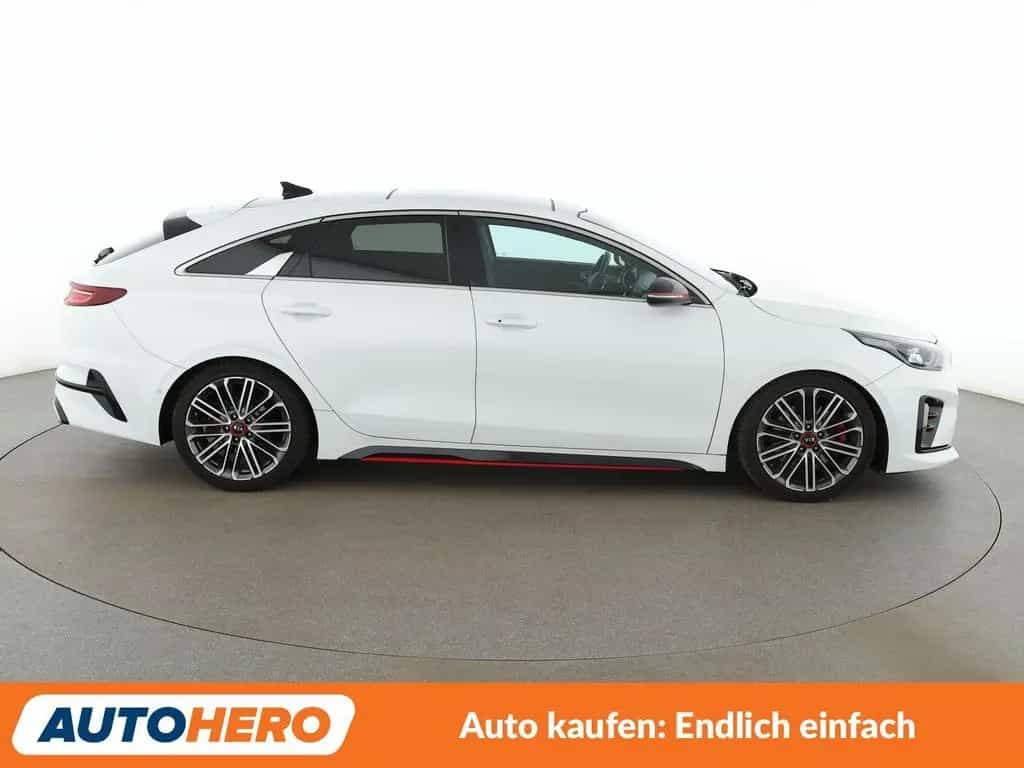 Kia ProCeed 1.6 TGDI GT 08/2019-photo-6