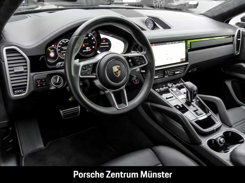 Porsche Cayenne GTS Coupe HeadUp Soft-Close Luftfederung 01/2021-photo-6