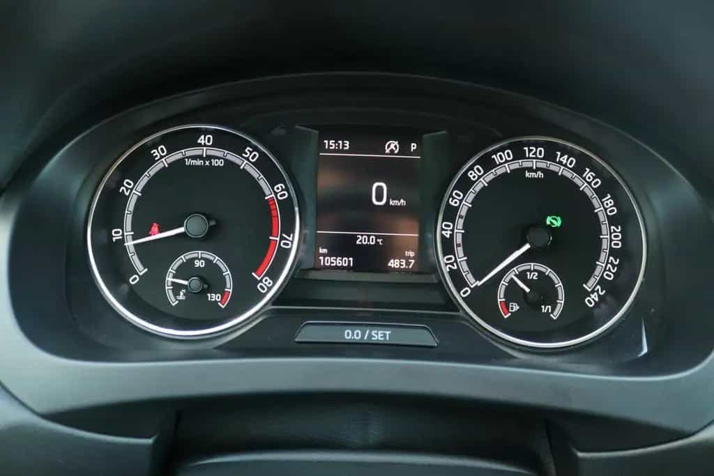Skoda Rapid Spaceback Clever SHZ Klima DAB Parksensor 12/2017-photo-11