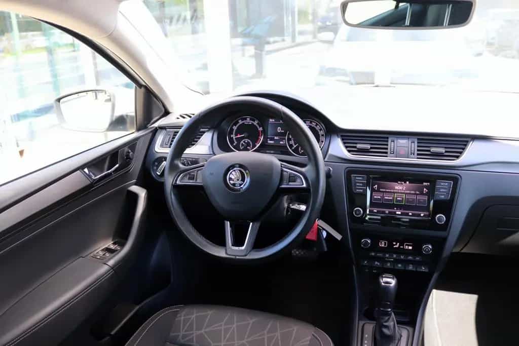 Skoda Rapid Spaceback Clever SHZ Klima DAB Parksensor 12/2017-photo-15
