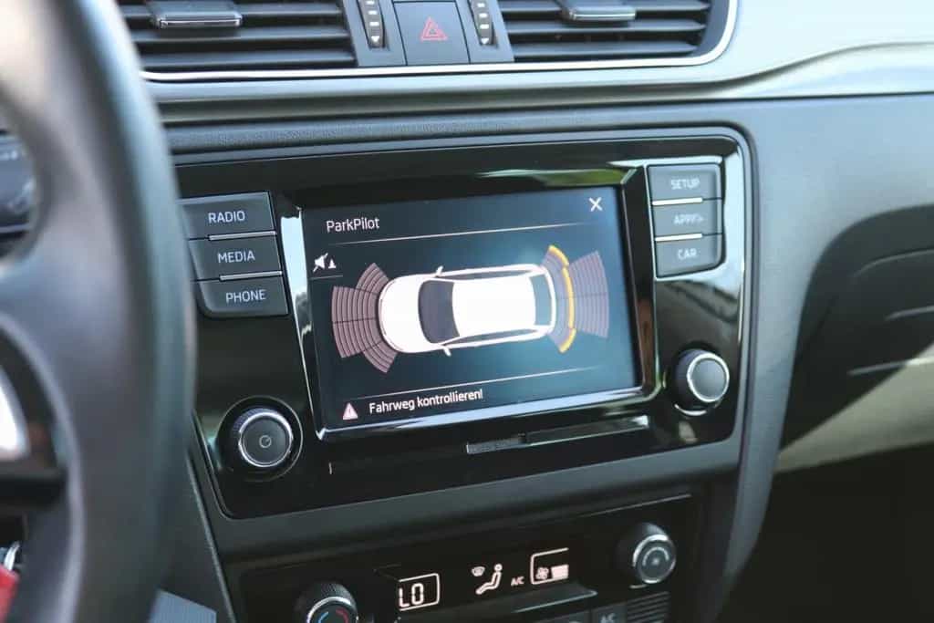 Skoda Rapid Spaceback Clever SHZ Klima DAB Parksensor 12/2017-photo-23