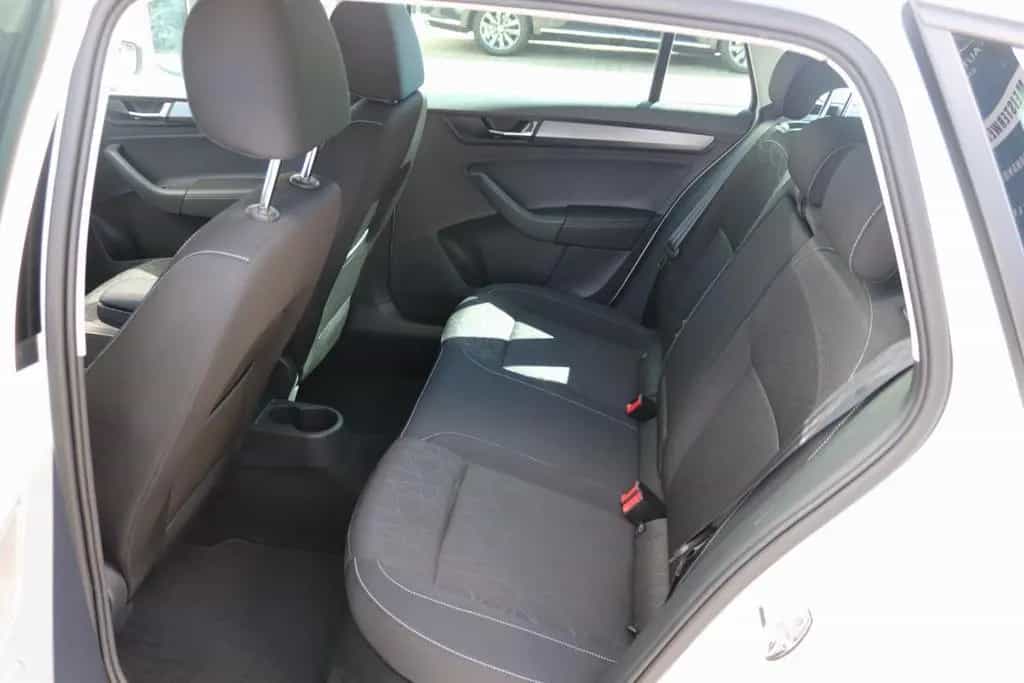 Skoda Rapid Spaceback Clever SHZ Klima DAB Parksensor 12/2017-photo-24