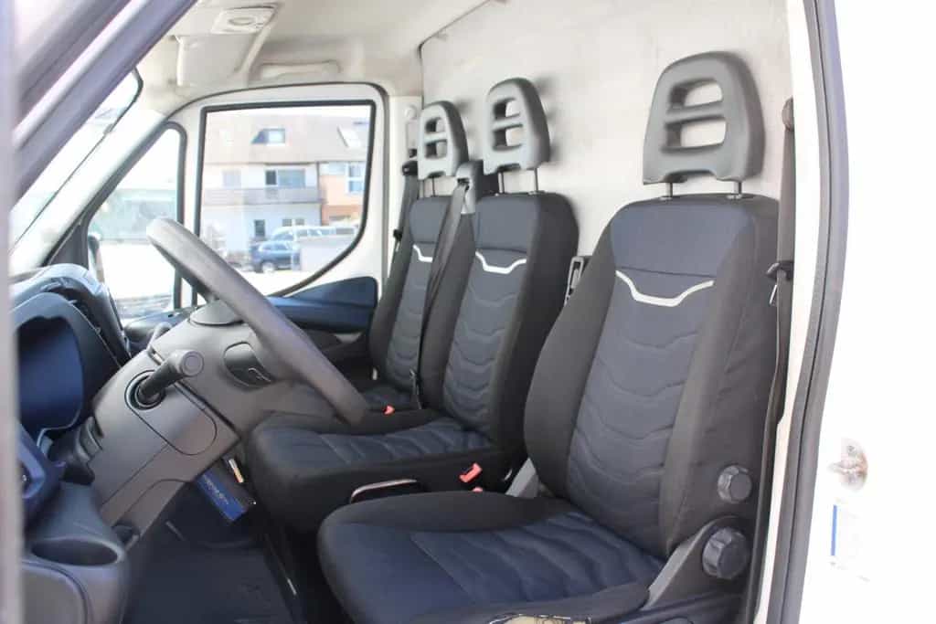 Iveco Daily Kasten HKa 35 S160 Klima 3500 kg AHK 12/2020-photo-17