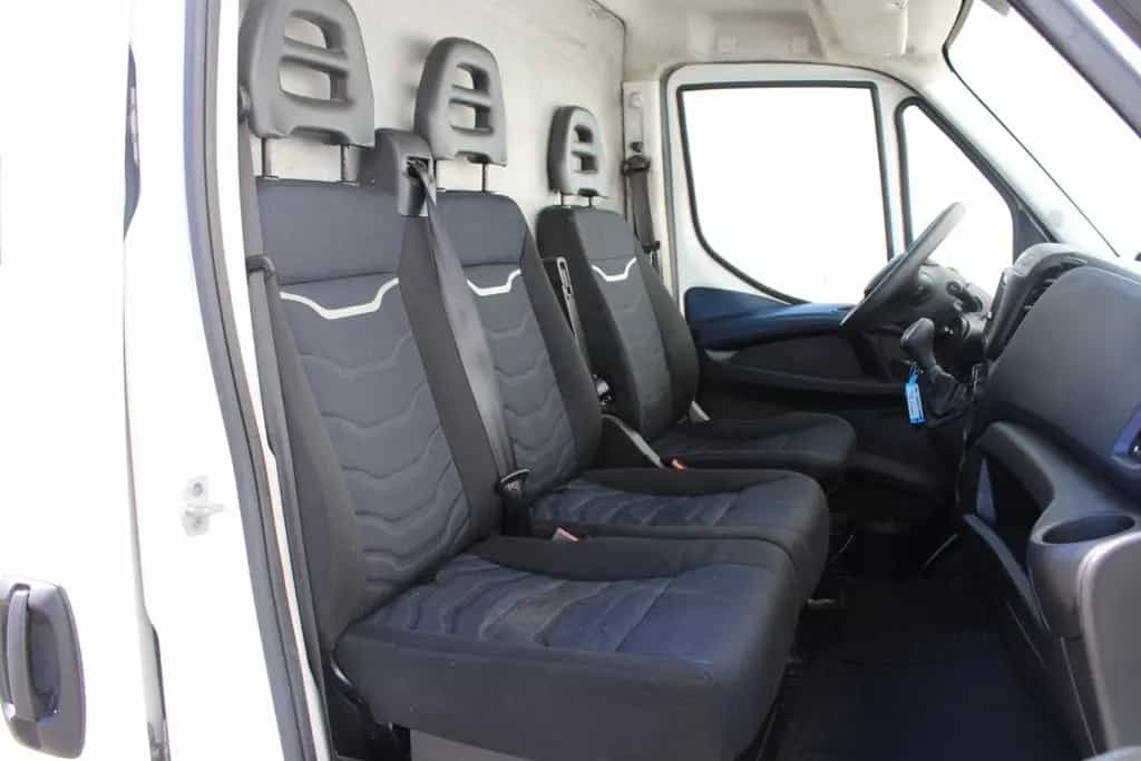 Iveco Daily Kasten HKa 35 S160 Klima 3500 kg AHK 12/2020-photo-26