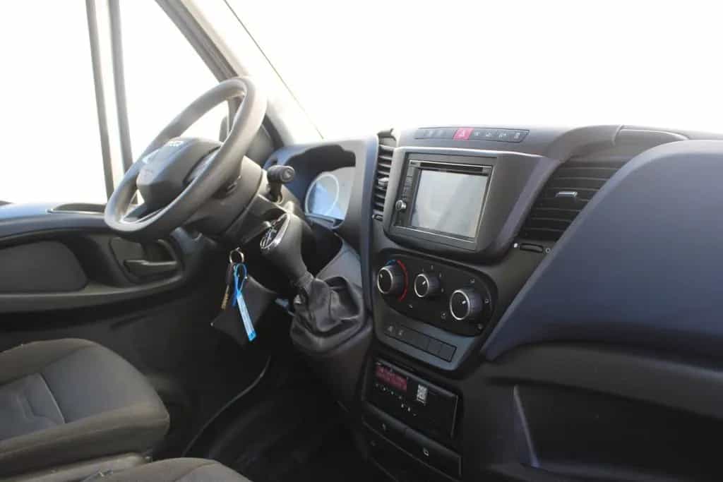 Iveco Daily Kasten HKa 35 S160 Klima 3500 kg AHK 12/2020-photo-28