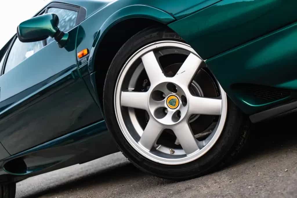Lotus Esprit V8 Erstelack*NL-Fahrz. 01/1997-photo-5