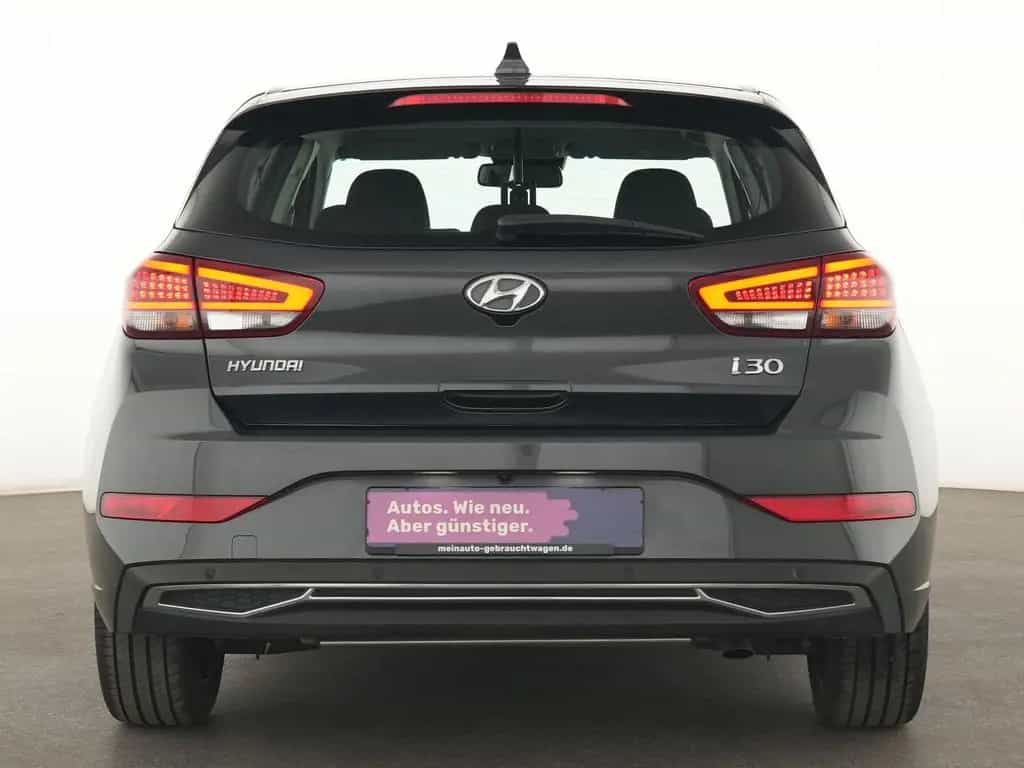 Hyundai i30 Rückfahrkamera|Navigation|PDC|LED|Sitzheizun 03/2023-photo-7