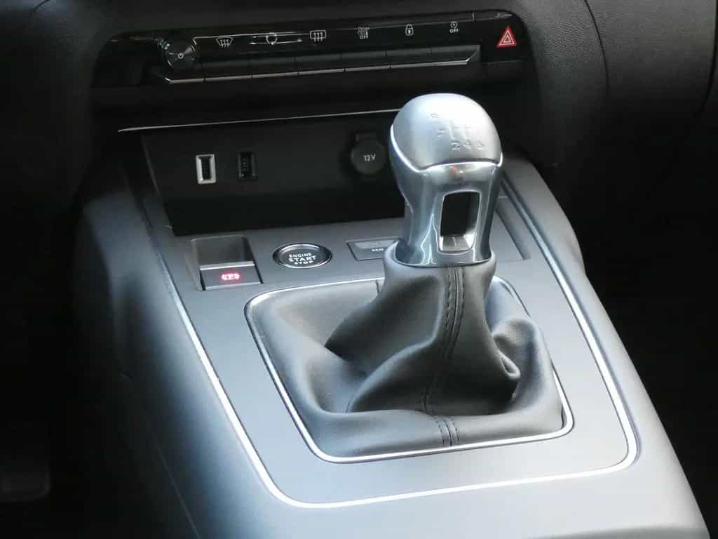 Citroën C5 Aircross Feel Pack *KLIMA*ALU*PDC* 09/2023-photo-32