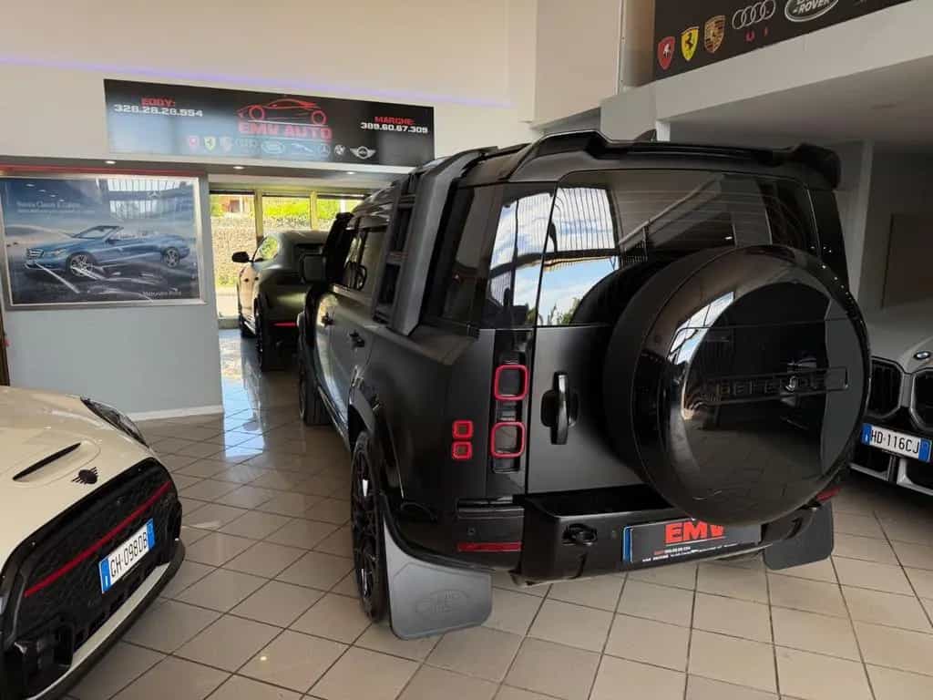Land Rover Defender 110 2.0 SD4 240CV AWD Auto 72 Yrs. WEB 01/2021-photo-12