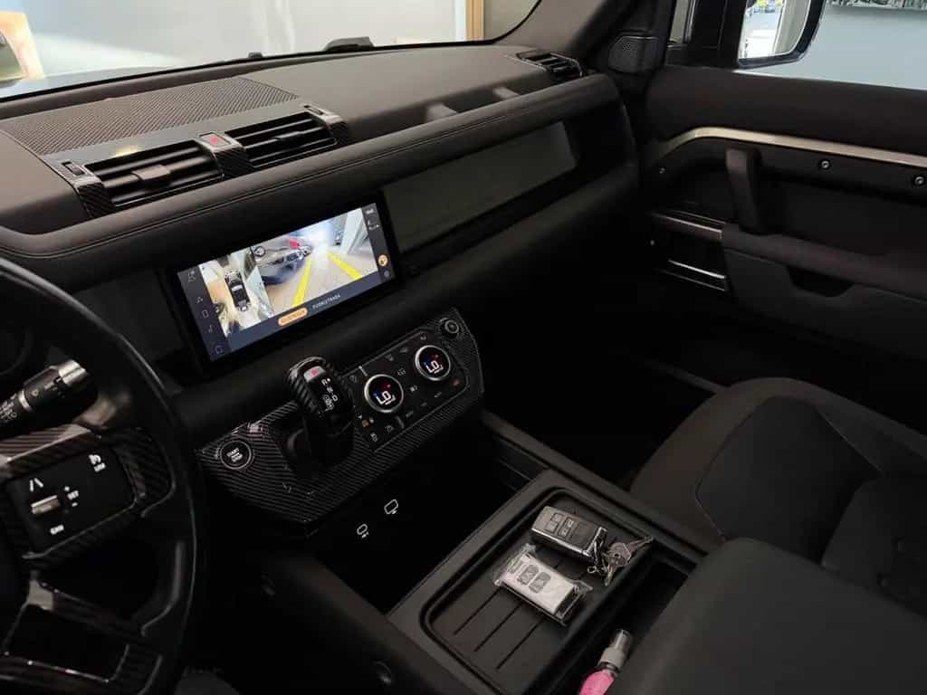 Land Rover Defender 110 2.0 SD4 240CV AWD Auto 72 Yrs. WEB 01/2021-photo-5