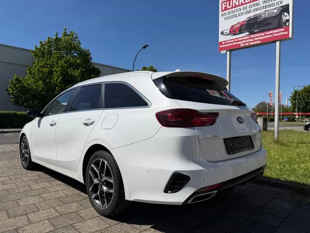 Kia Ceed 1.5 tgdi ACC/PANO/LED/JBL/AUT/NAVI/VIRTUAL 09/2021-photo-4
