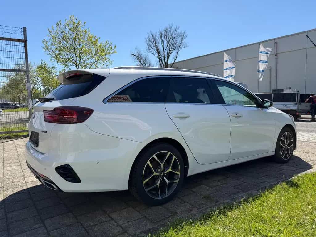 Kia Ceed 1.5 tgdi ACC/PANO/LED/JBL/AUT/NAVI/VIRTUAL 09/2021-photo-5