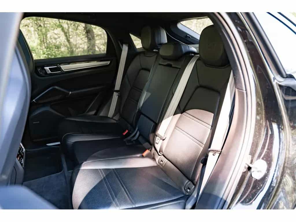 Porsche Cayenne Coupé Platinum Edition 12/2022-photo-12