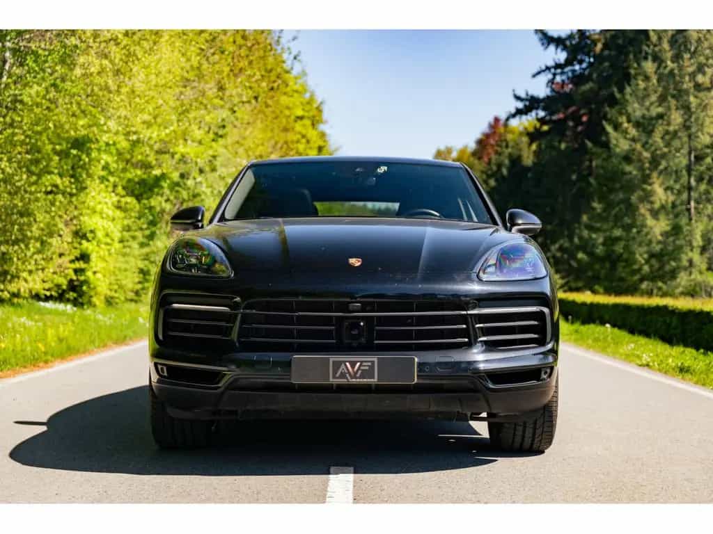 Porsche Cayenne Coupé Platinum Edition 12/2022-photo-4