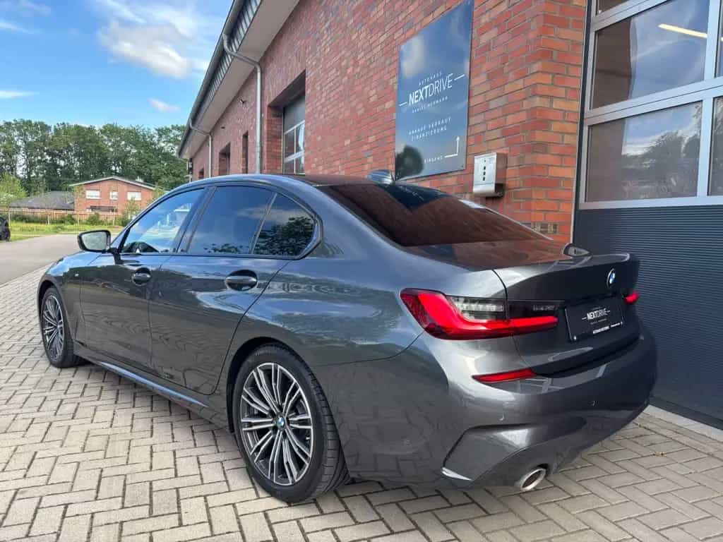 BMW 320 i Limousine *M Sport*ACC*HiFi*Virtual*1. Hand 09/2021-photo-1