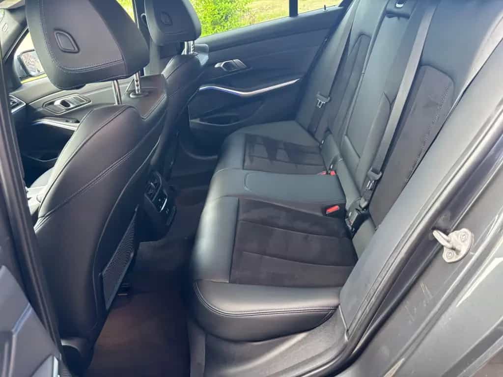 BMW 320 i Limousine *M Sport*ACC*HiFi*Virtual*1. Hand 09/2021-photo-25