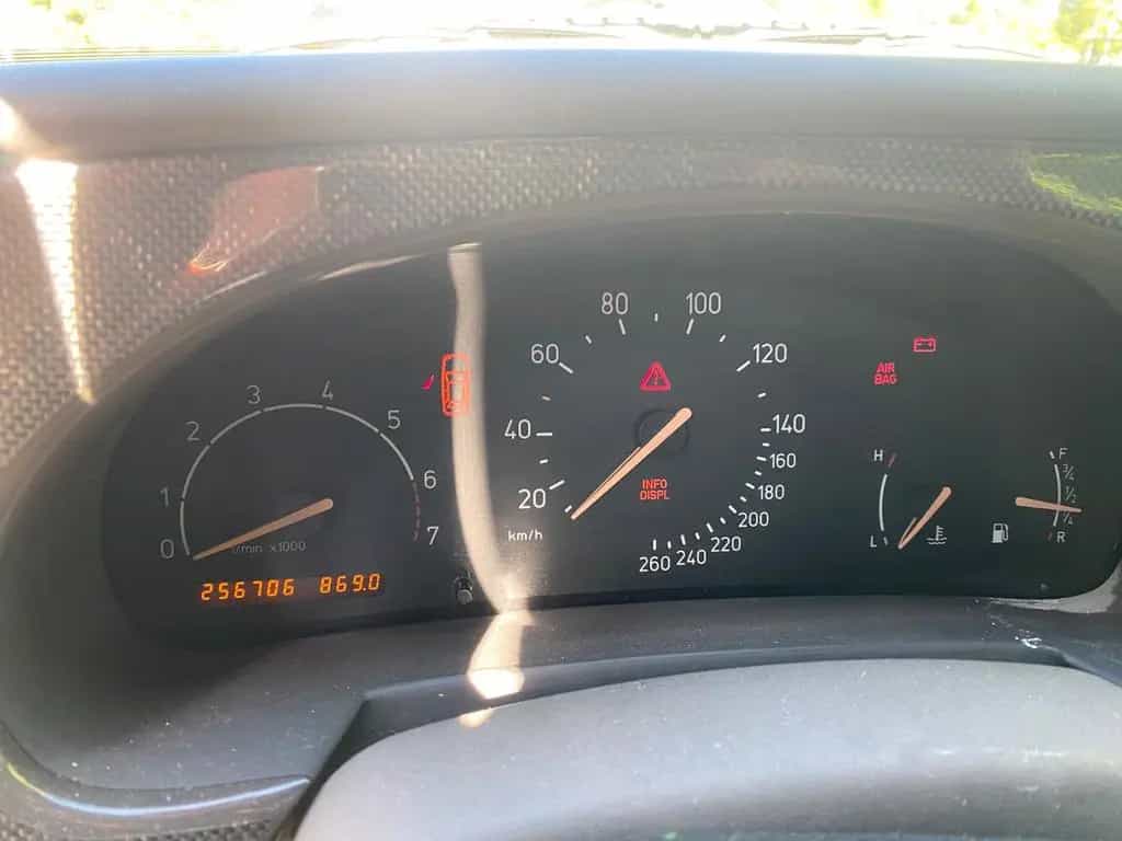 Saab 9-3 Cabriolet Design Edition Design Edition 12/2001-photo-5