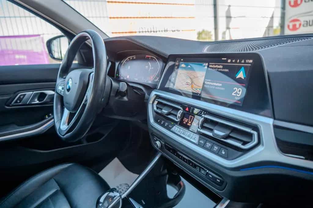 BMW 3 Series 320i Limo. Luxury Line HUD|LED|KAM|VIRTUAL|AMBIE 12/2020-photo-12