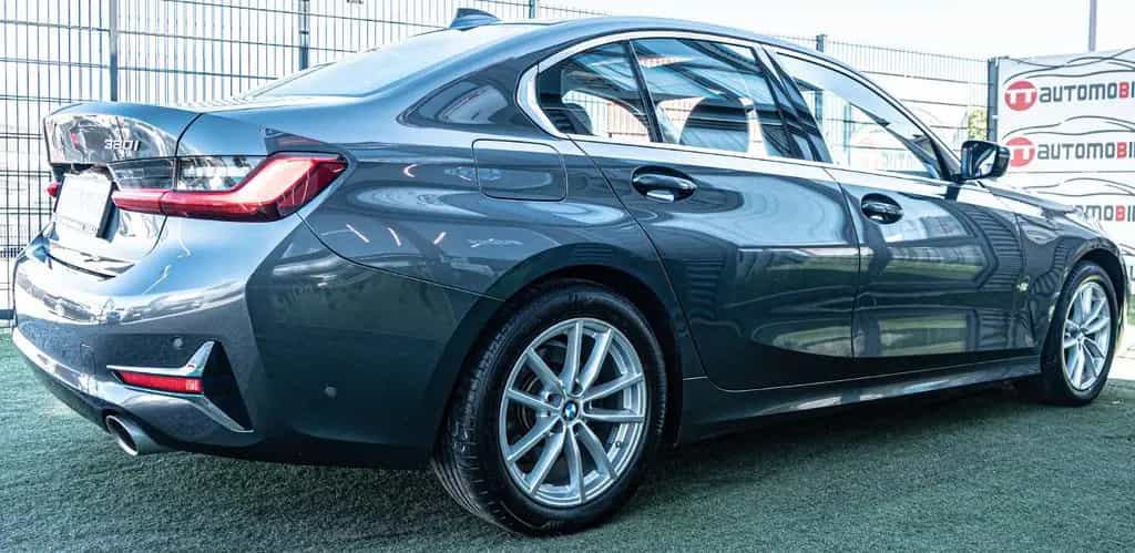 BMW 3 Series 320i Limo. Luxury Line HUD|LED|KAM|VIRTUAL|AMBIE 12/2020-photo-4