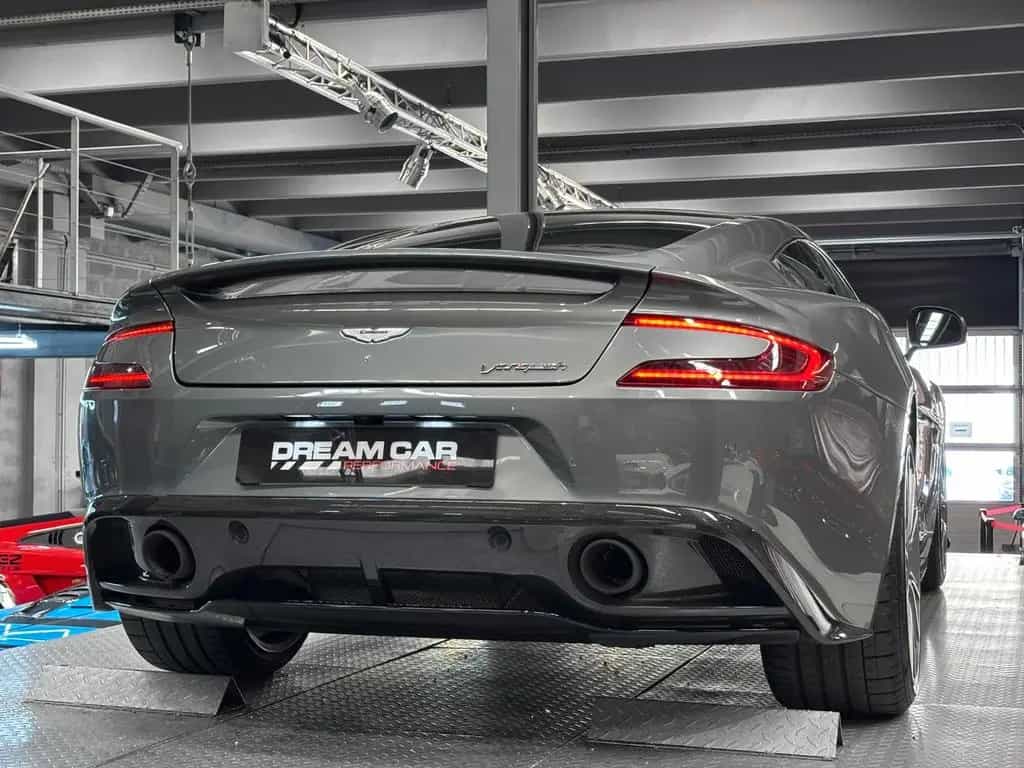 Aston Martin Vanquish V12 - CARBONE - BANG OLUFSEN 09/2014-photo-12