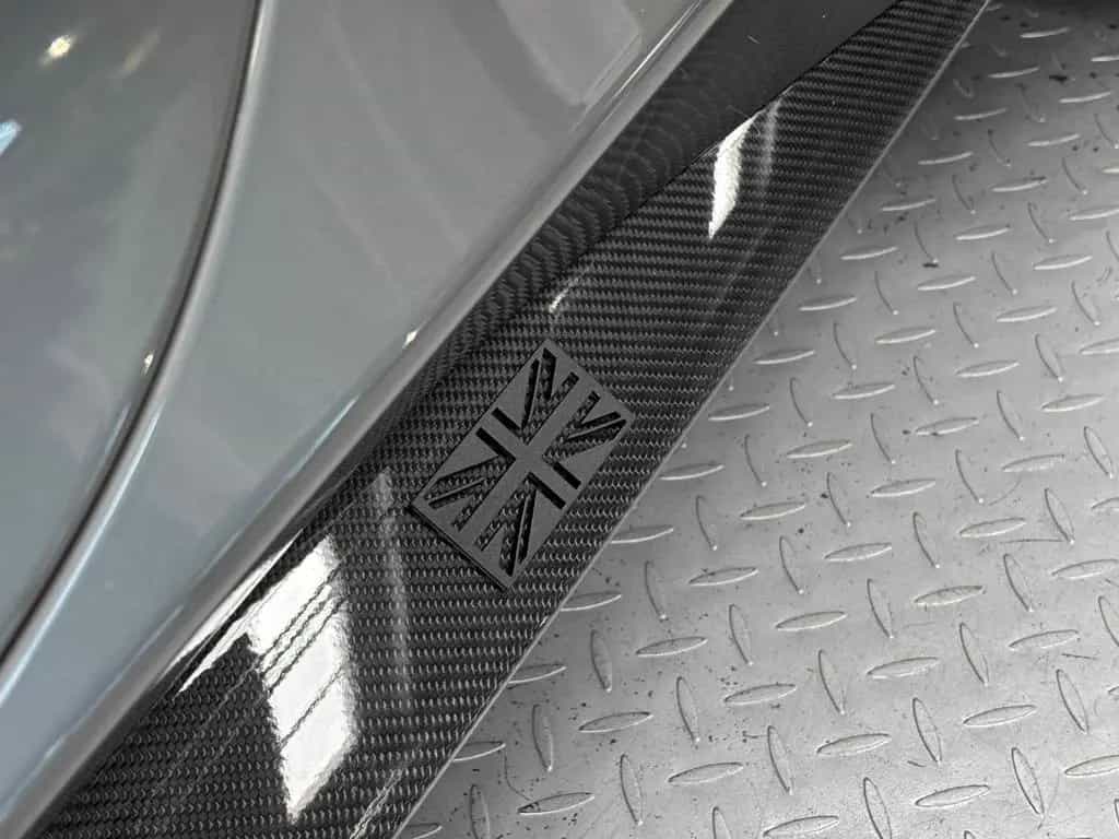 Aston Martin Vanquish V12 - CARBONE - BANG OLUFSEN 09/2014-photo-25