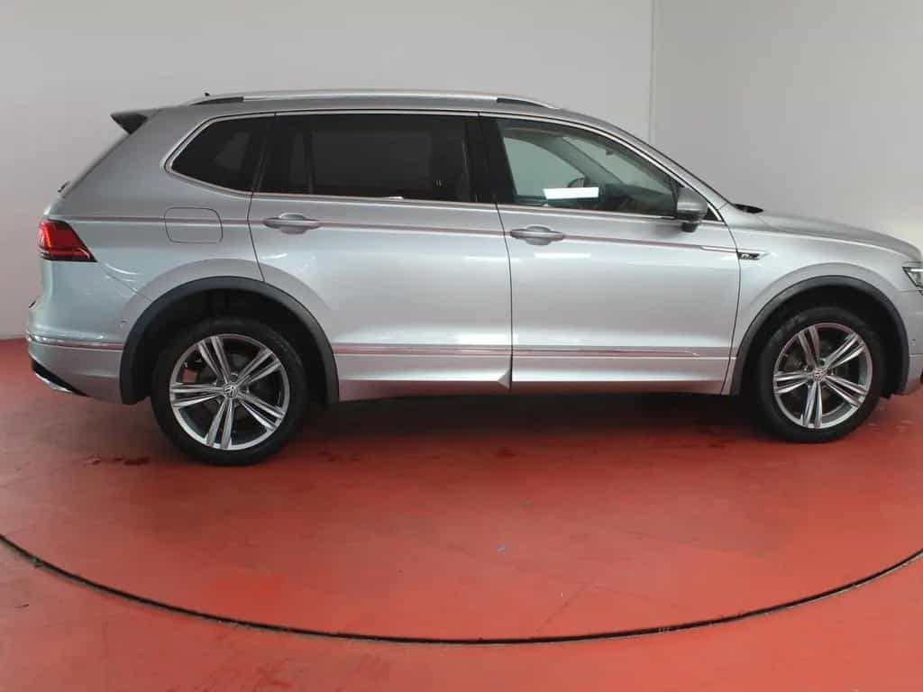 Volkswagen Tiguan Allspace R-Line 1.5TSI 308,-ohne Anzahlun 07/2019-photo-32