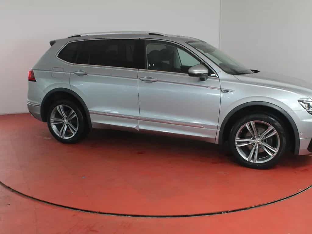 Volkswagen Tiguan Allspace R-Line 1.5TSI 308,-ohne Anzahlun 07/2019-photo-34