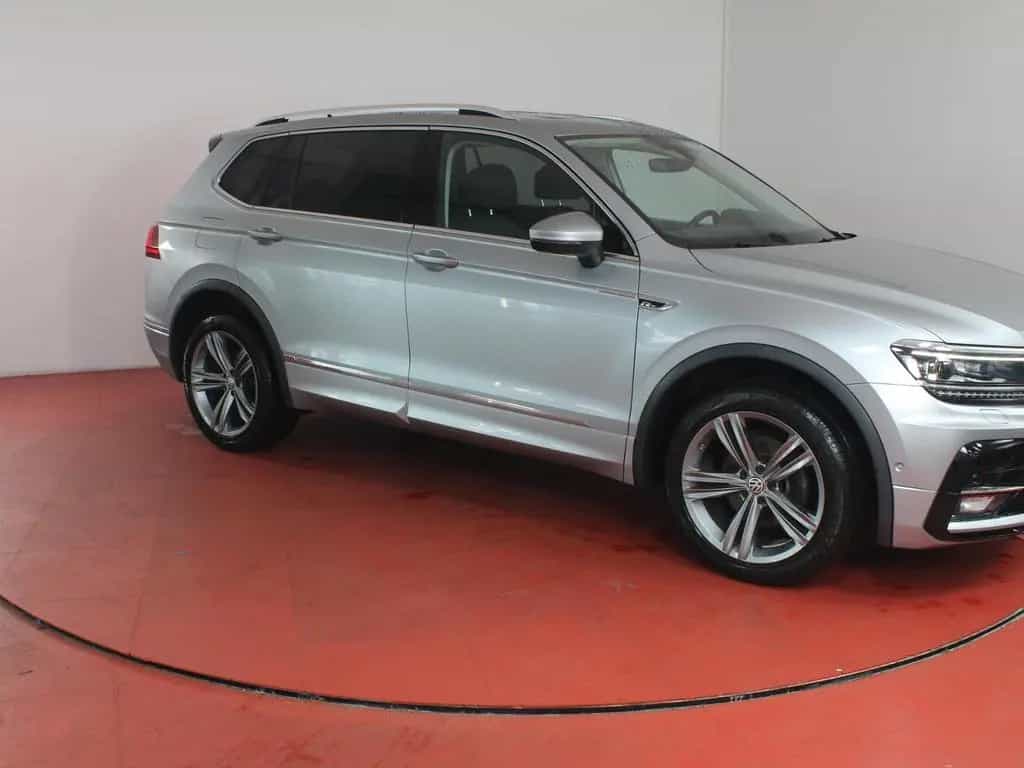 Volkswagen Tiguan Allspace R-Line 1.5TSI 308,-ohne Anzahlun 07/2019-photo-35
