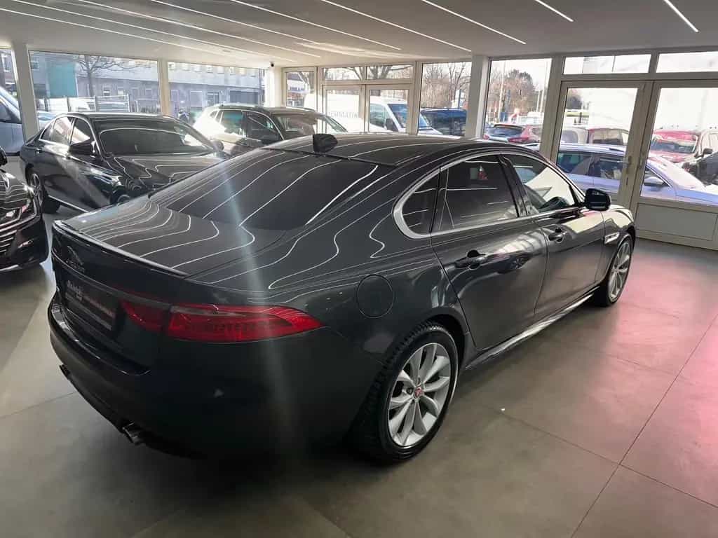 Jaguar XF 30t R-Sport AWD*Kamera*4xSHZ*Totwinkel* 05/2019-photo-5