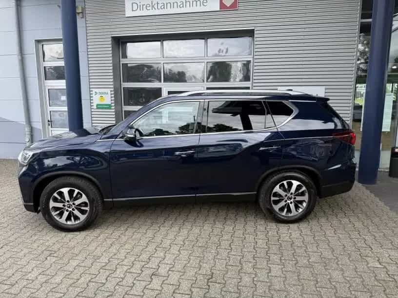 Ssangyong REXTON Xdi 2.2 Allrad Quartz+Winterräder+AHK+ 09/2023-photo-3