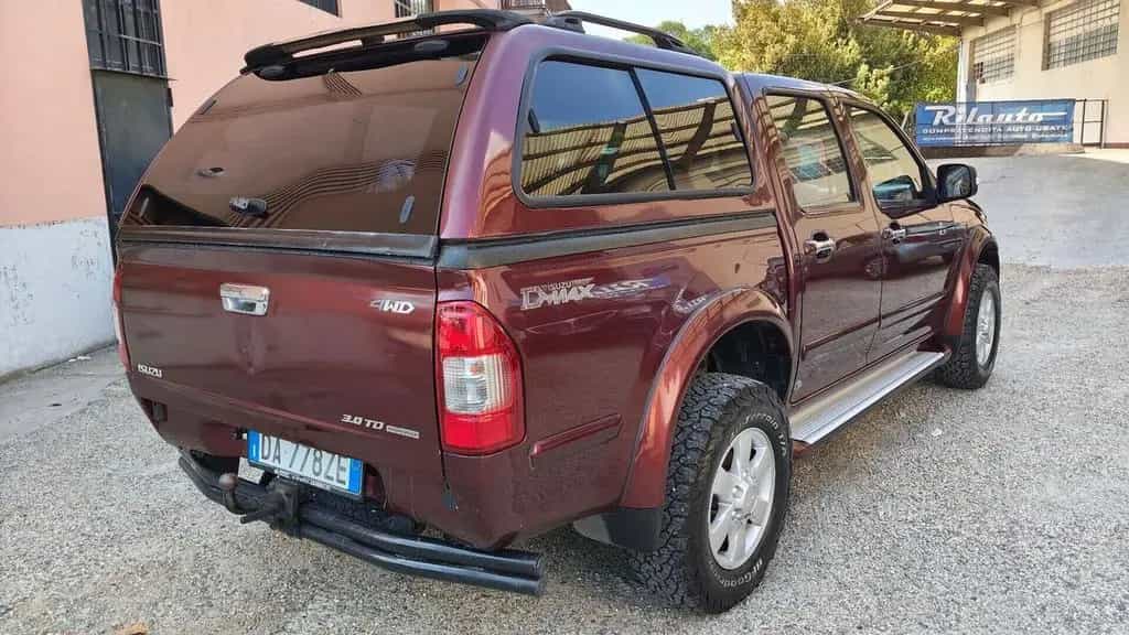 Isuzu D-Max 3.0 TD 4WD Aut. + Gancio 05/2006-photo-0