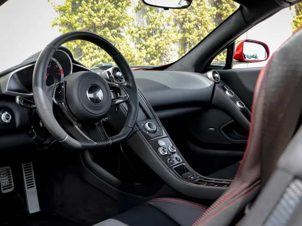 McLaren MP4-12C 3.8 V8 Spider 07/2013-photo-20