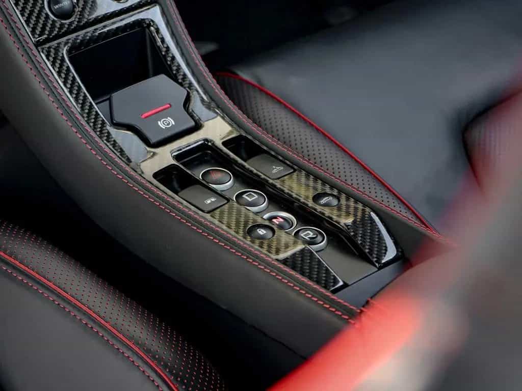 McLaren MP4-12C 3.8 V8 Spider 07/2013-photo-23