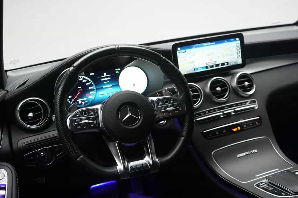 Mercedes-Benz GLC 63 AMG 4Matic+ Speedshift MCT 9G Leder/Distr 12/2021-photo-11