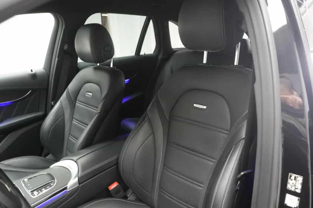 Mercedes-Benz GLC 63 AMG 4Matic+ Speedshift MCT 9G Leder/Distr 12/2021-photo-8