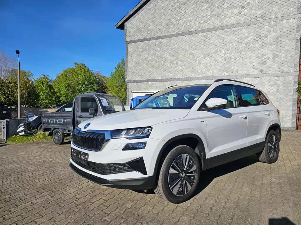 Skoda Karoq 1.5 TSI TOUR+PANORAMA+AHK+LENKRADHEIZUNG+ 06/2022-photo-0