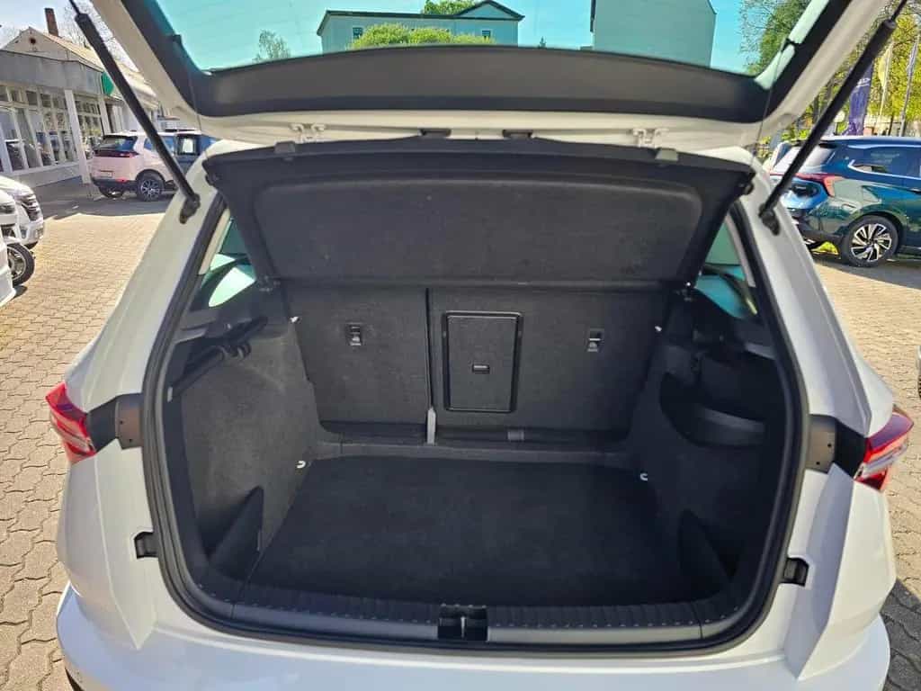Skoda Karoq 1.5 TSI TOUR+PANORAMA+AHK+LENKRADHEIZUNG+ 06/2022-photo-9