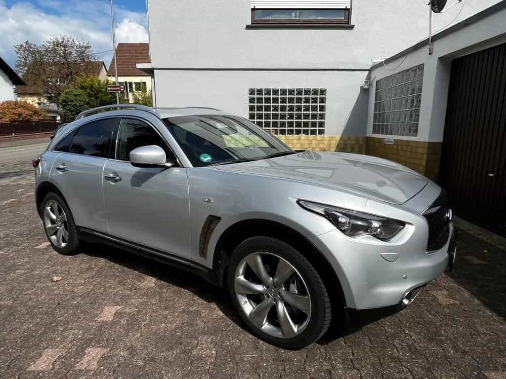 Infiniti QX70 3.7 S S 10/2017-photo-0